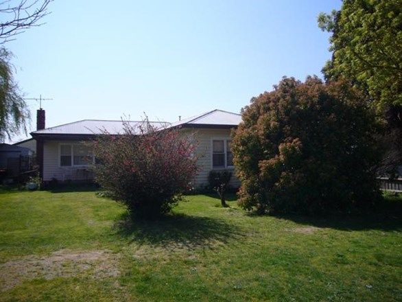 92 Steiglitz Street, Ballan VIC 3342, Image 2