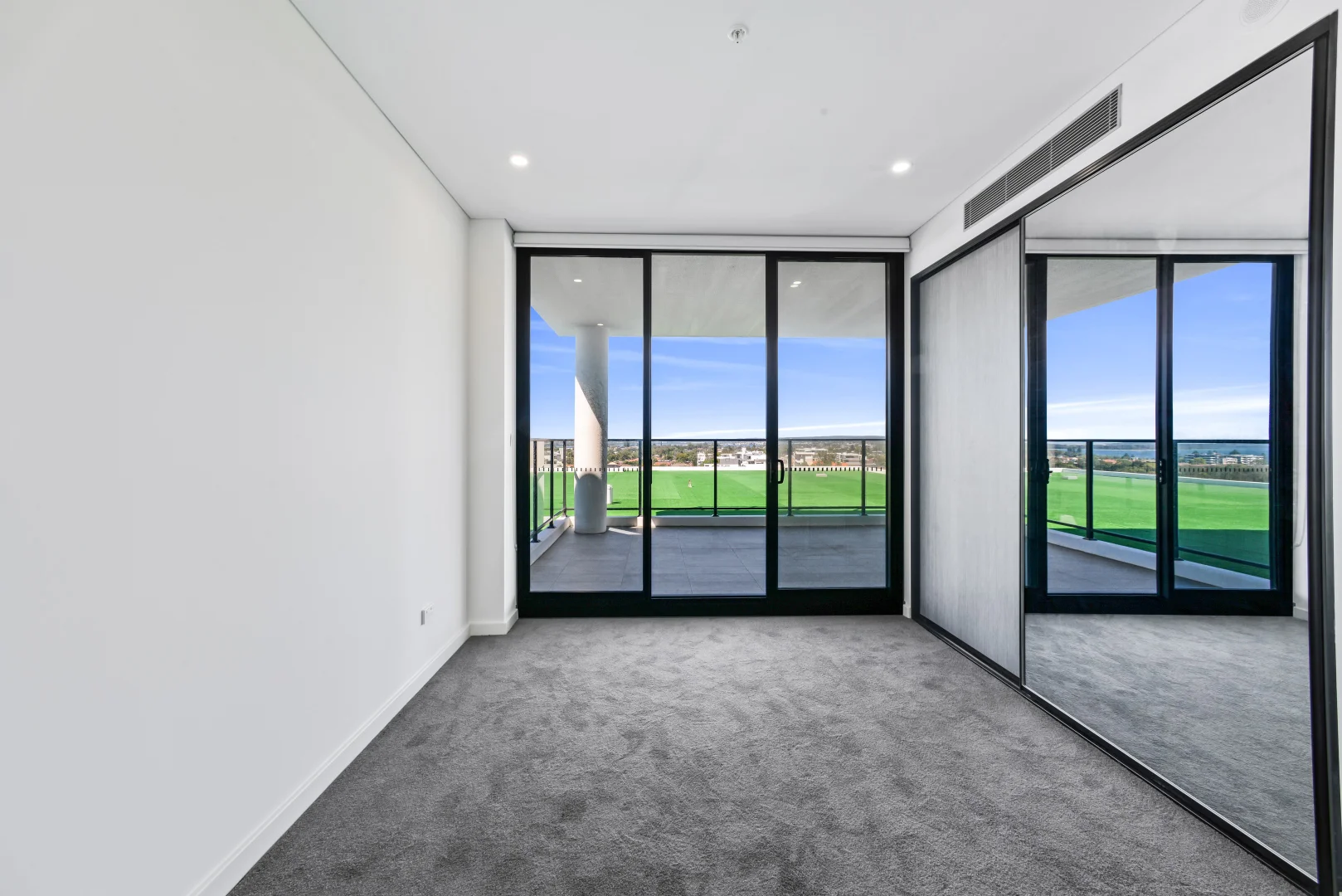 Additional image 5 of 1103/15-17 Garrigarrang Avenue, Kogarah NSW 2217
