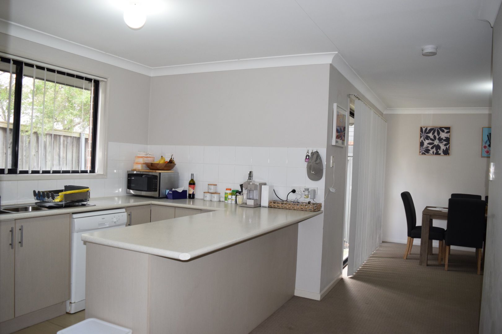 9/15 Denton Park Drive, Rutherford NSW 2320, Image 2