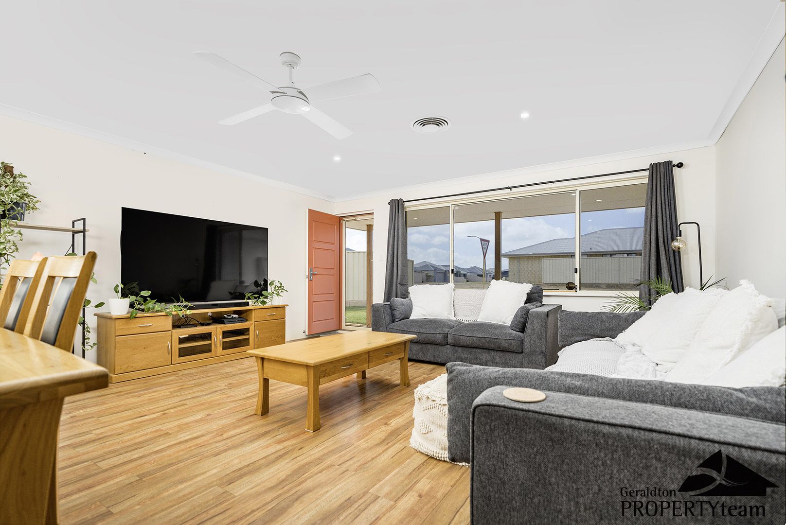 18 Swordfish Vista, Sunset Beach WA 6530, Image 2