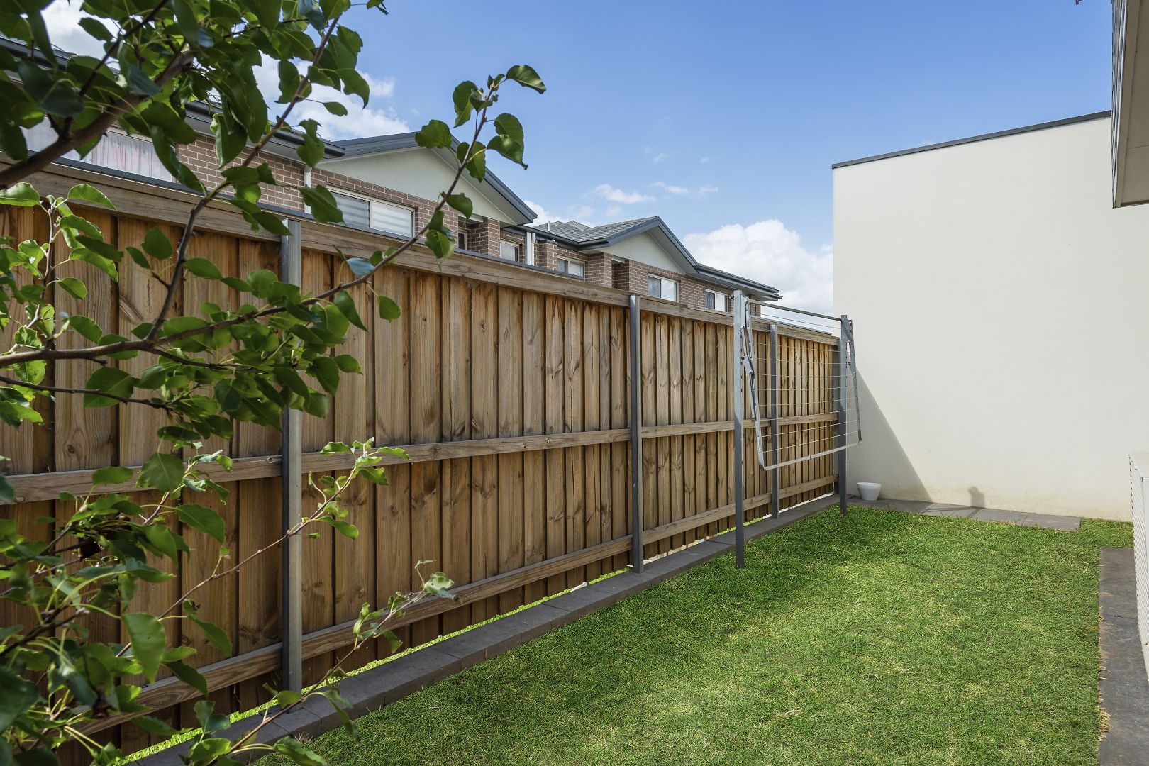 9 Sterling Lane, Oran Park NSW 2570, Image 2