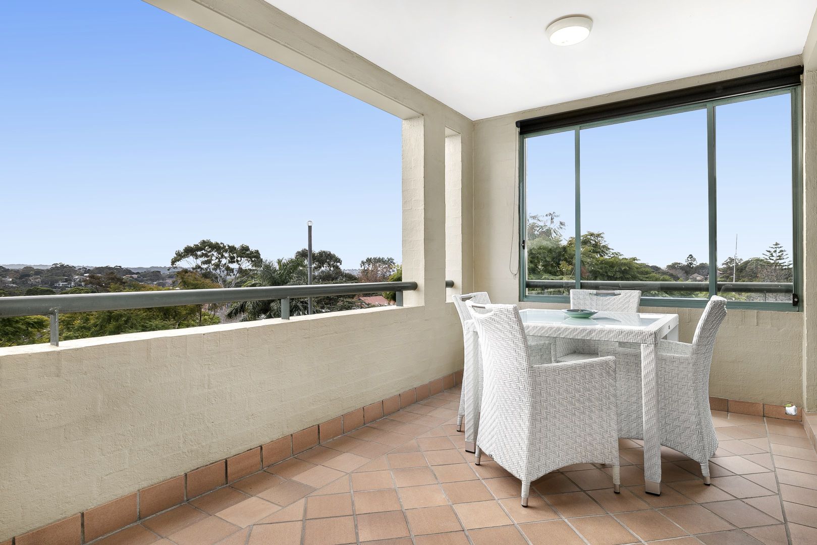 17/135 Sailors Bay Road, Northbridge NSW 2063, Image 2