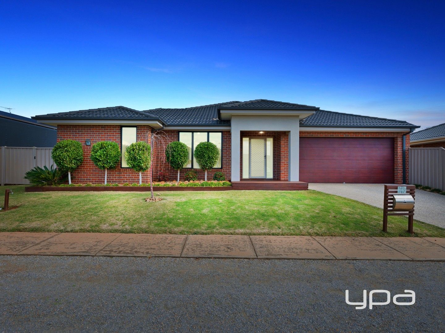 4 bedrooms House in 79 Dundas Street DARLEY VIC, 3340