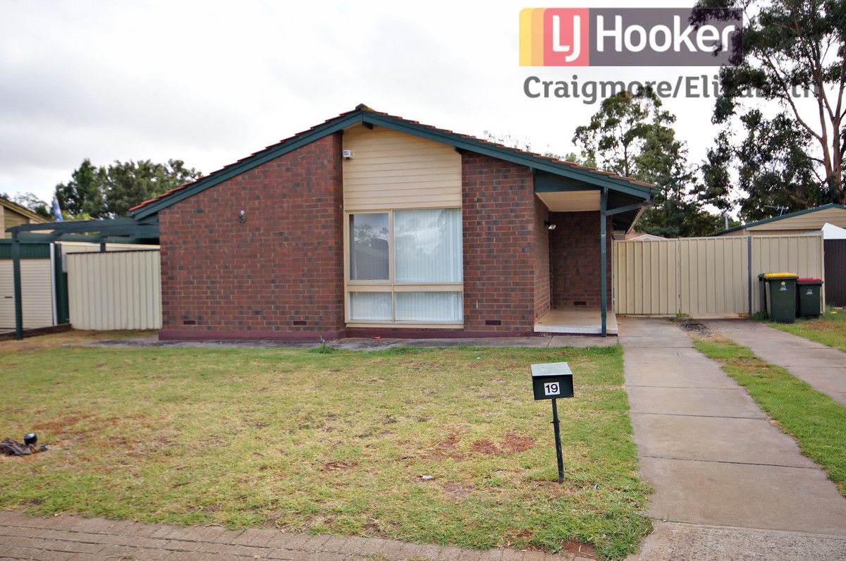 19 Tallara Crescent, Munno Para SA 5115, Image 0