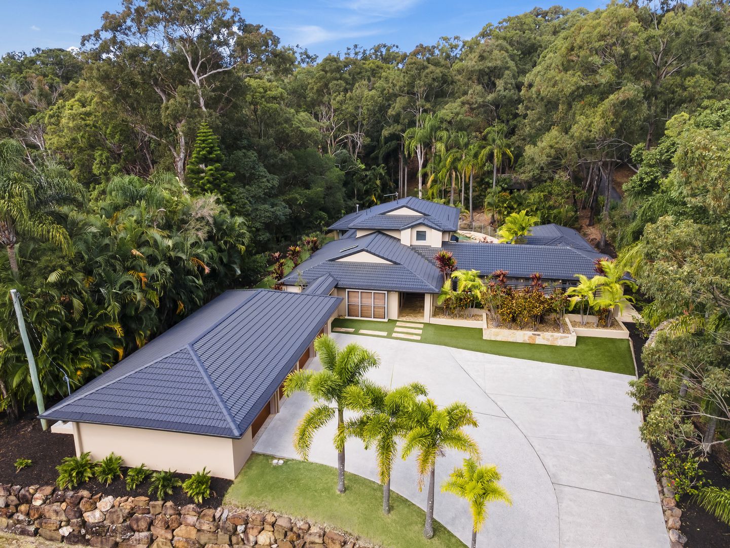 7 Cheshire Grove, Elanora Property History & Address Research Domain
