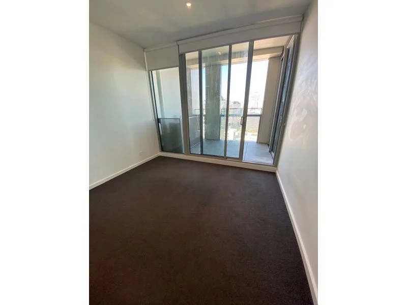 Additional image 2 of 1804E/888 Collins Street, Docklands VIC 3008