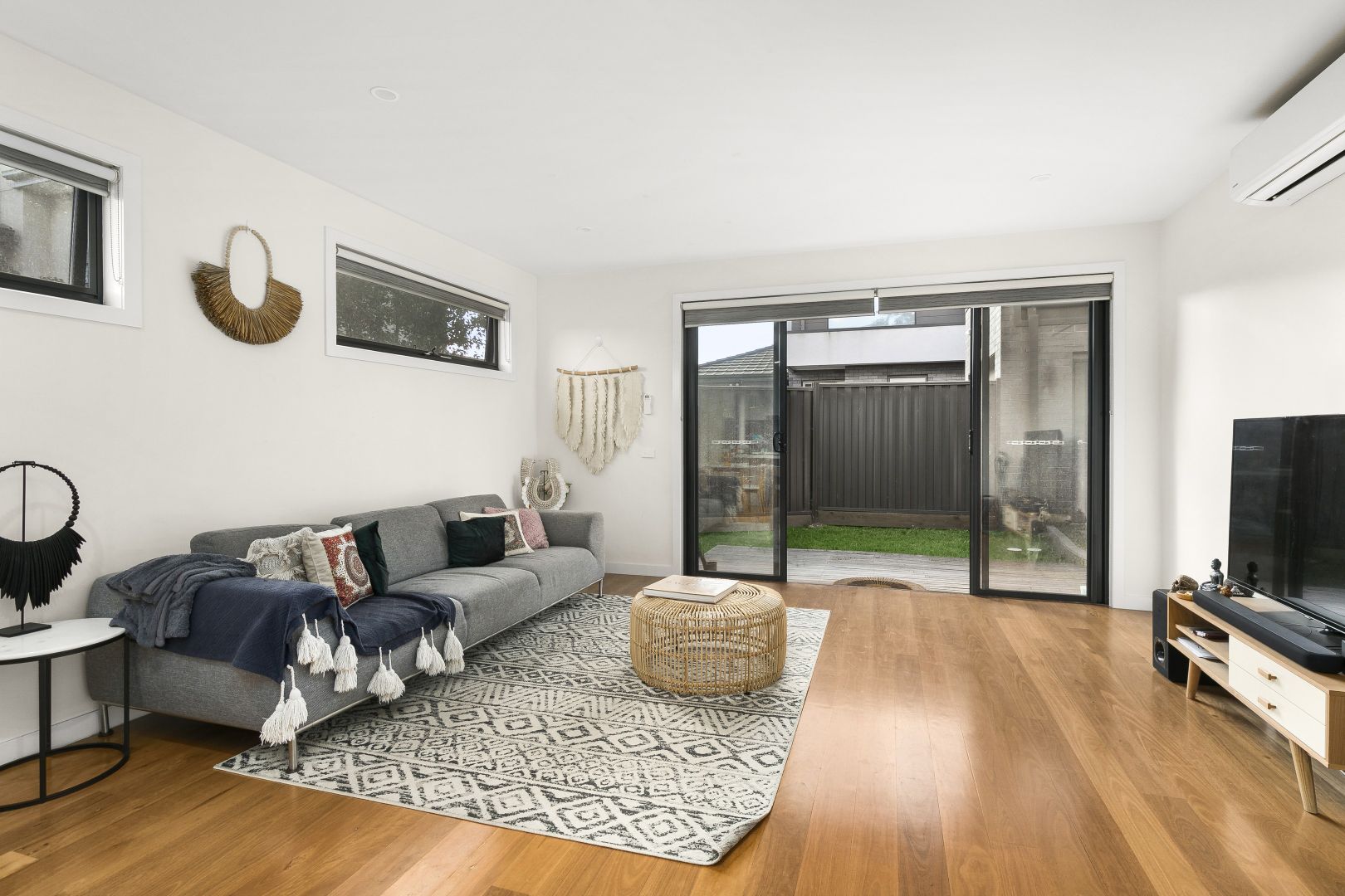 2/20 Lex Grove, Oak Park VIC 3046, Image 1