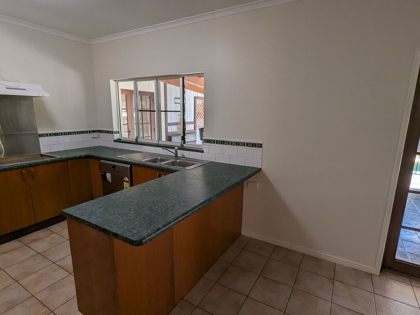 6 Rosewood Close, Redlynch QLD 4870 House For Rent Domain