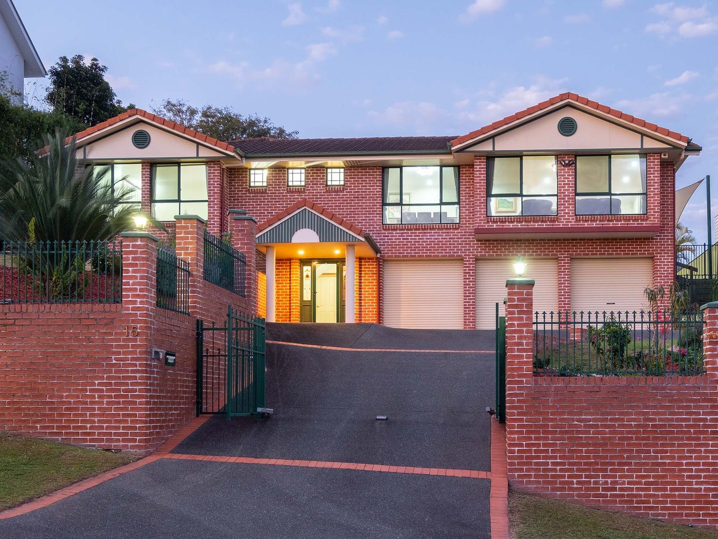 15 Panorama Place , Mount Gravatt East QLD 4122 - House ...