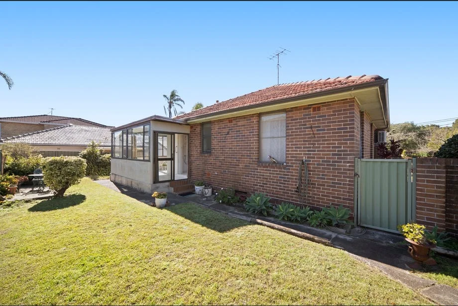 35 Wark Avenue, Pagewood NSW 2035 - House For Rent | Domain
