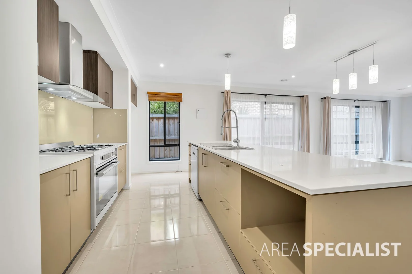 Additional image 2 of 38 Deoro Parade, Clyde North VIC 3978