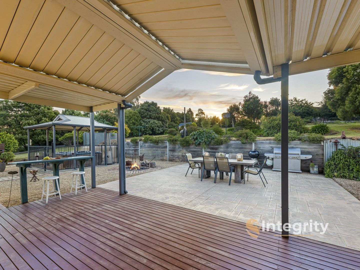 10-12 Grandview Crescent, Kinglake Central VIC 3757, Image 0