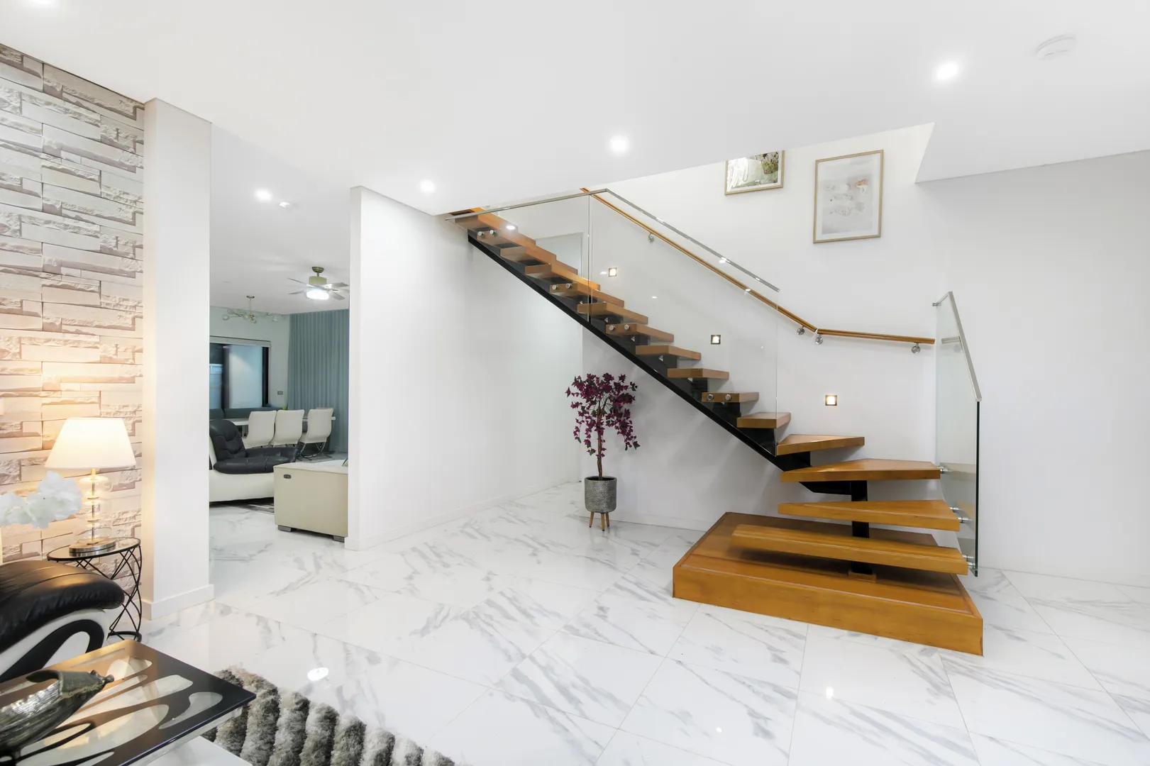 House in Sydney, Cherrybrook - View 5