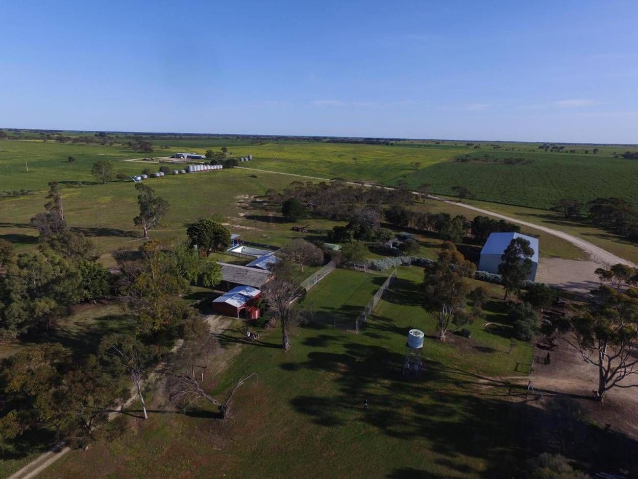 1380 Senior Road, Bordertown SA 5268, Image 0