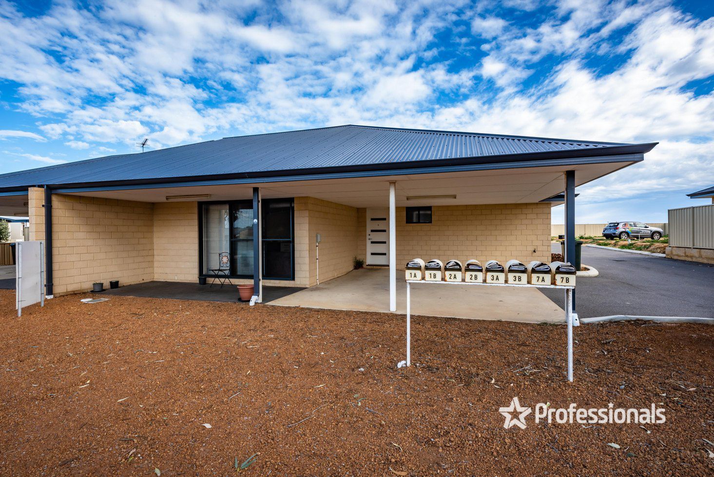 2/20 Nichols Street, Beresford WA 6530, Image 1