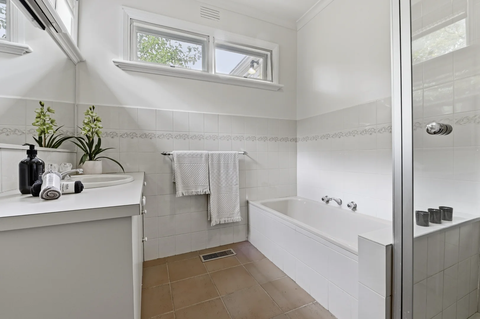 Additional image 11 of 27 Naughton Grove, Blackburn VIC 3130