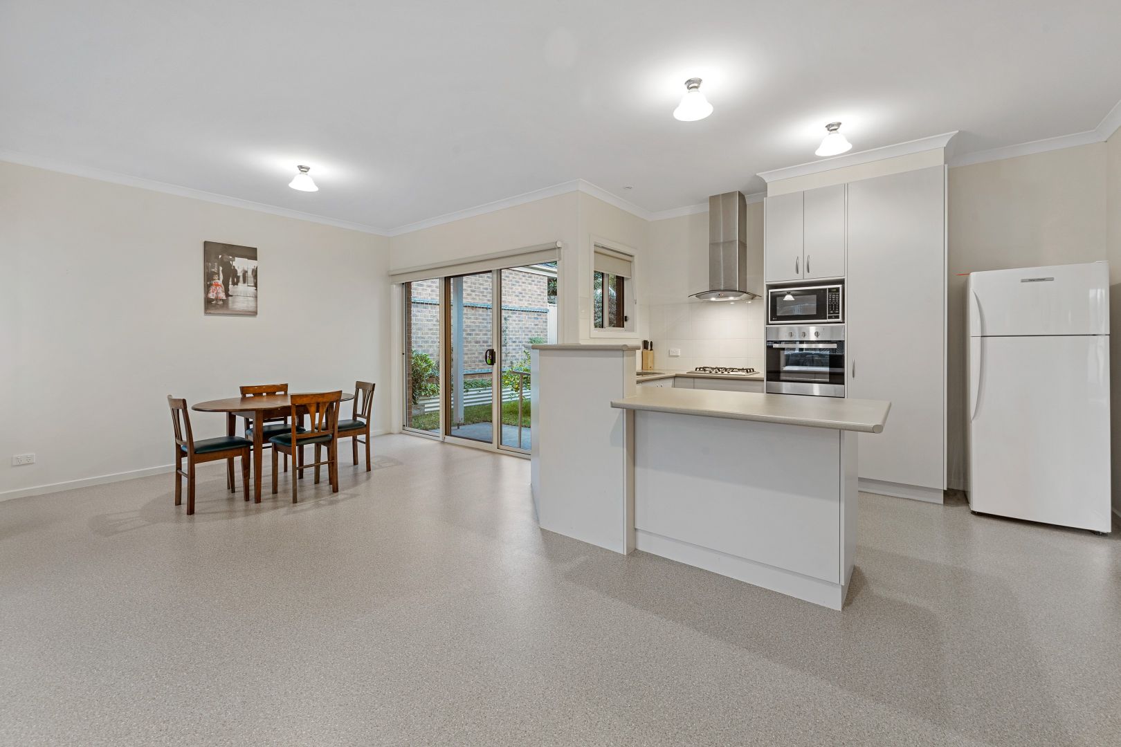 5/105 McCartin Street, Leongatha VIC 3953, Image 2