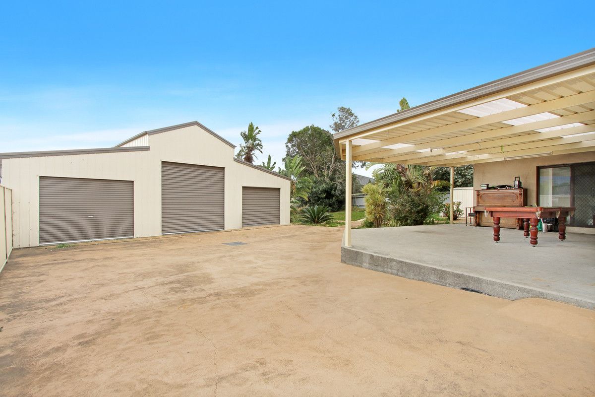 1 Darren Avenue, Kanahooka NSW 2530, Image 2