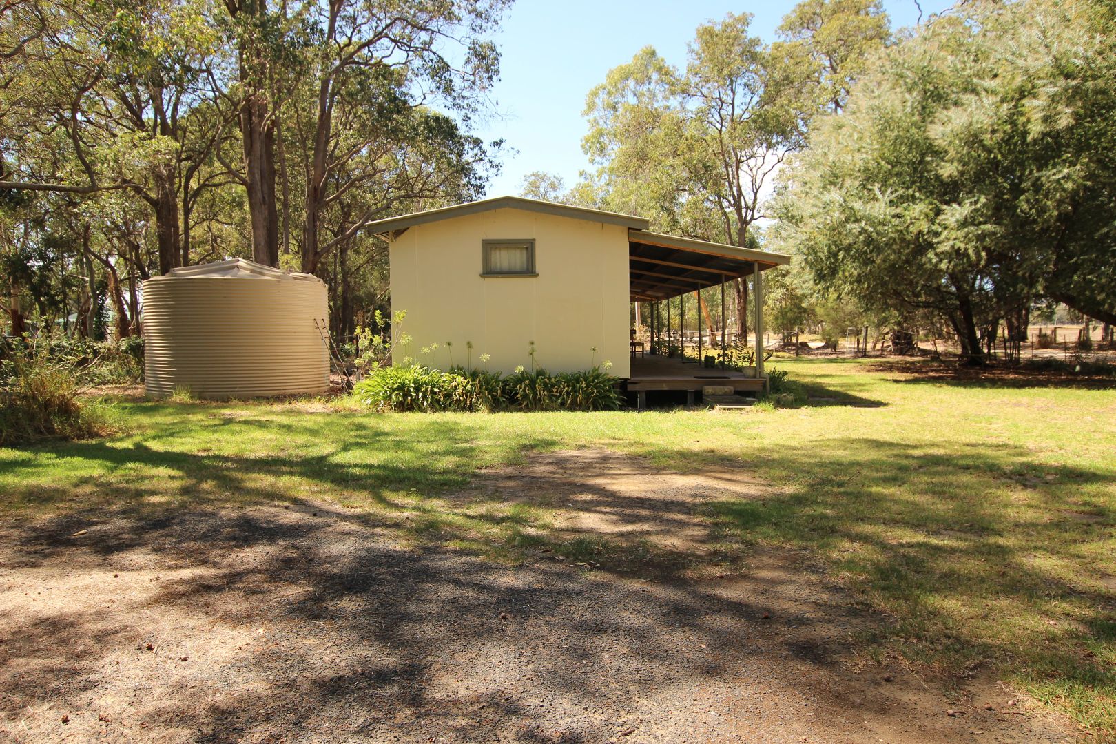 138 Hackett Street, Cookernup WA 6219, Image 2