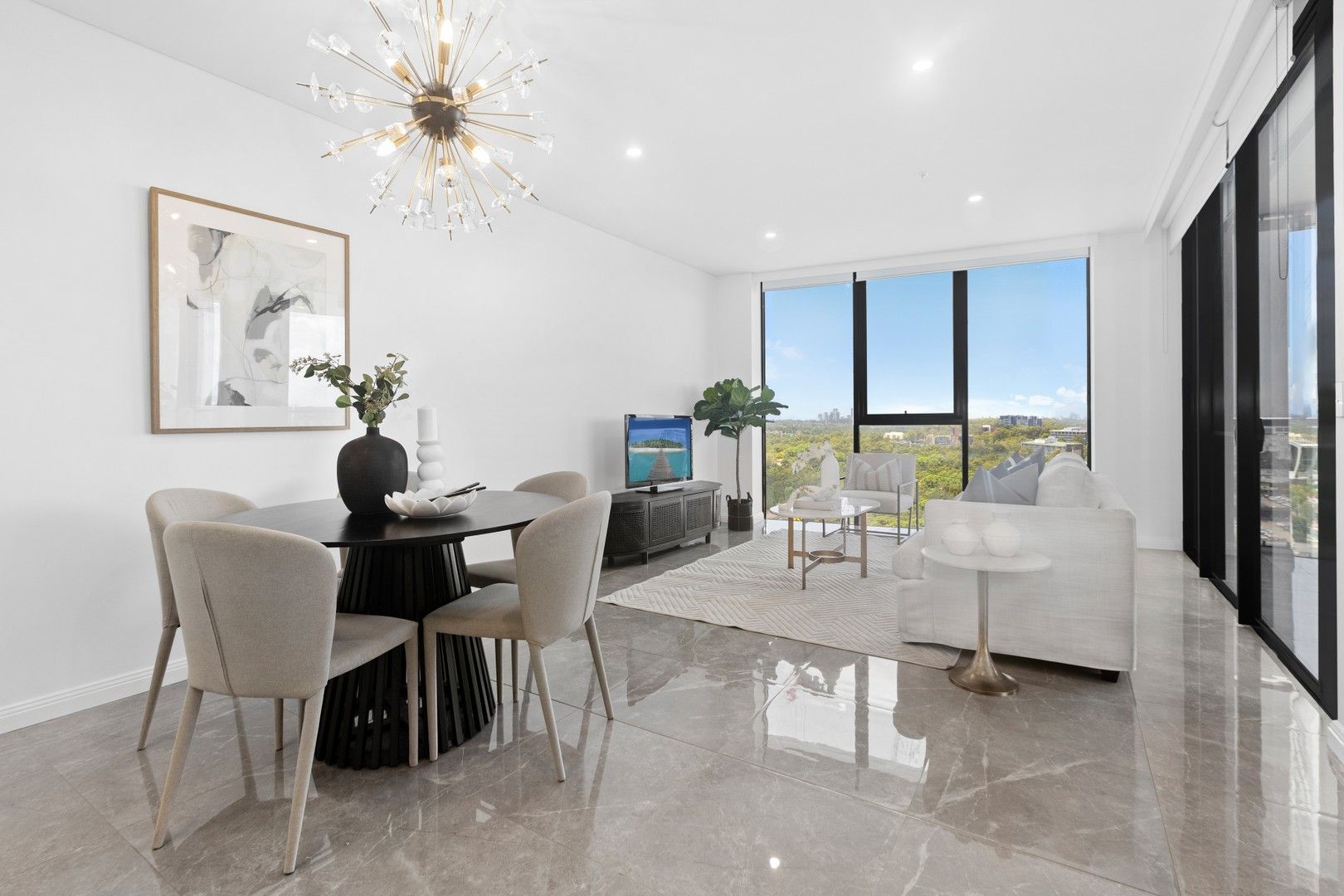 3 bedrooms Apartment / Unit / Flat in 2103/112 Talavera Road MACQUARIE PARK NSW, 2113