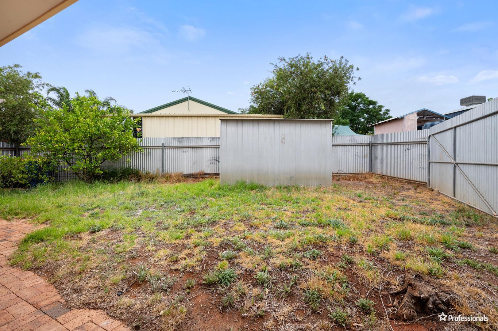 16a Jarvis Place, Hannans WA 6430, Image 2