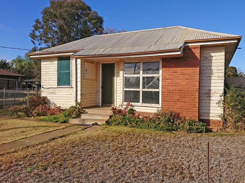 11 West Street, Trundle NSW 2875 House For Sale Domain