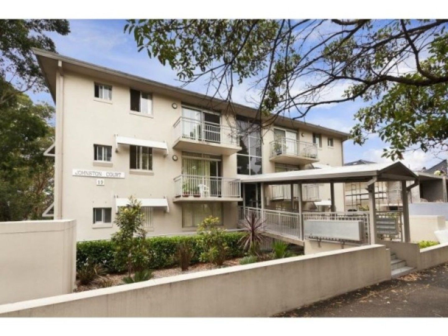 2 bedrooms Apartment / Unit / Flat in 18/19 Johnston Street ANNANDALE NSW, 2038