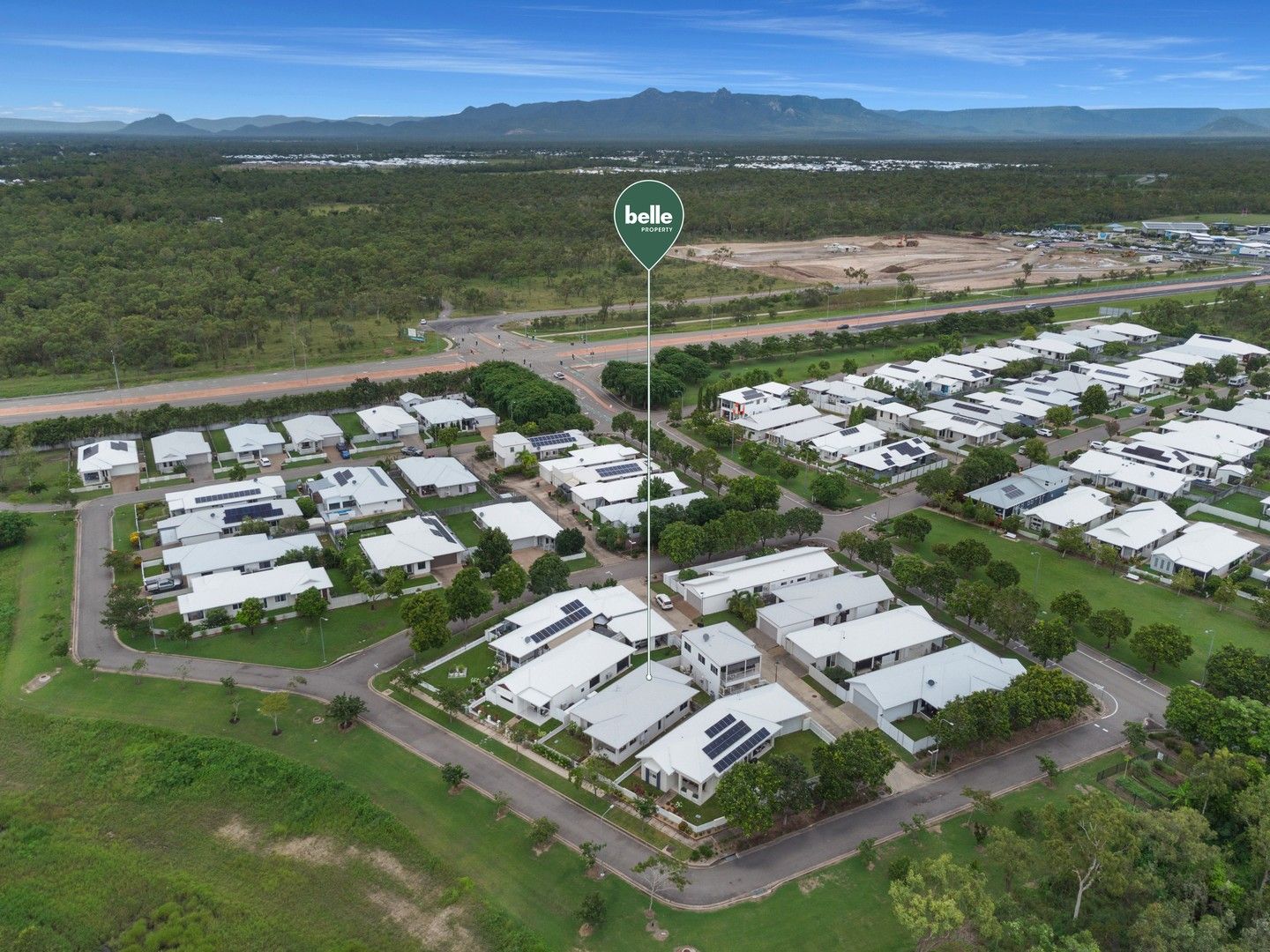 4 bedrooms House in 5 Cherry Lane SHAW QLD, 4818