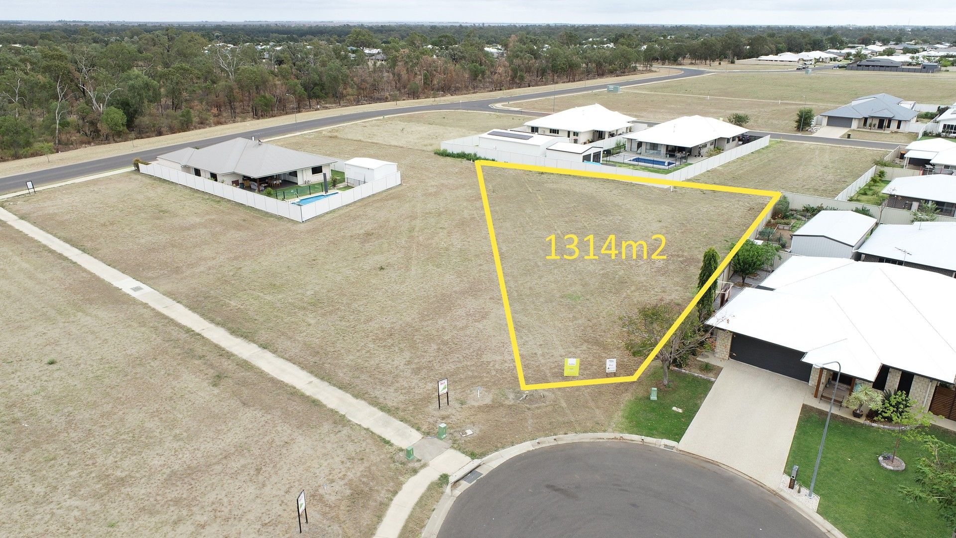 Vacant land in 4 Reid Court, EMERALD QLD, 4720
