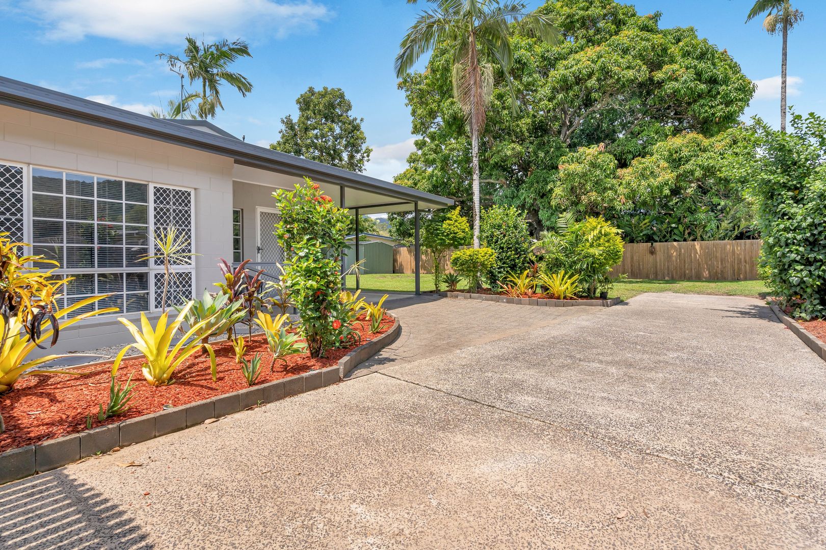 345 - 347 Mayers Street, Edge Hill QLD 4870, Image 2