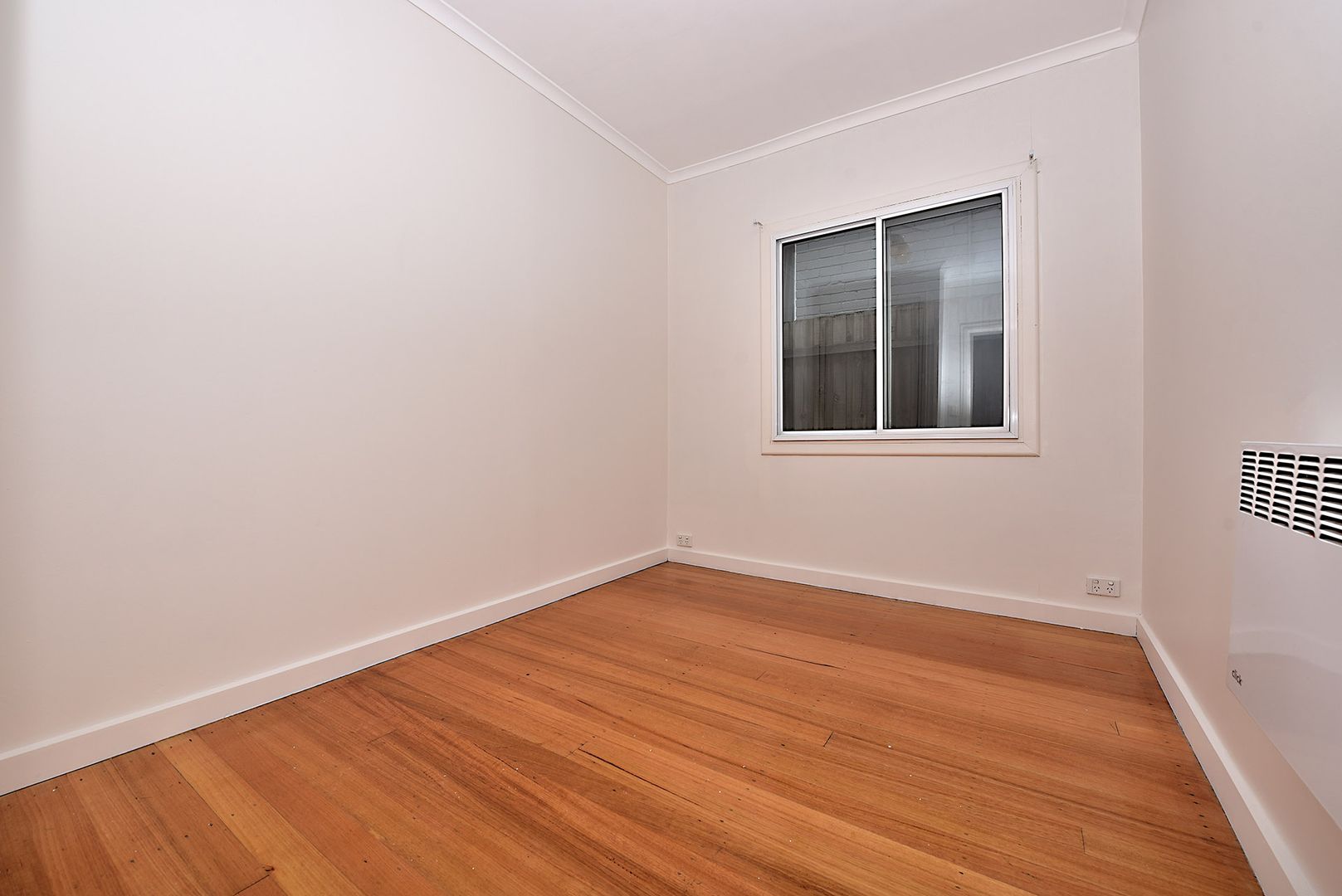 8 Union Street, Windsor VIC 3181, Image 2