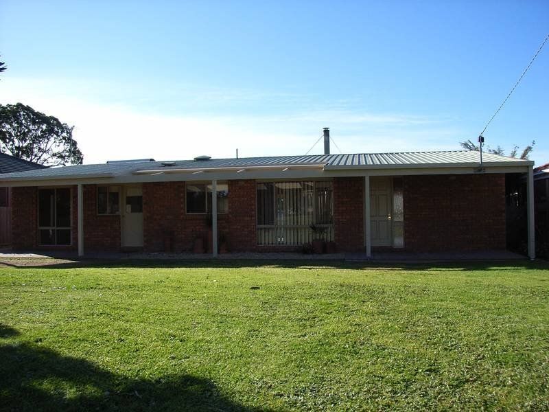 102 Newlands Drive, Paynesville VIC 3880 House For Rent Domain