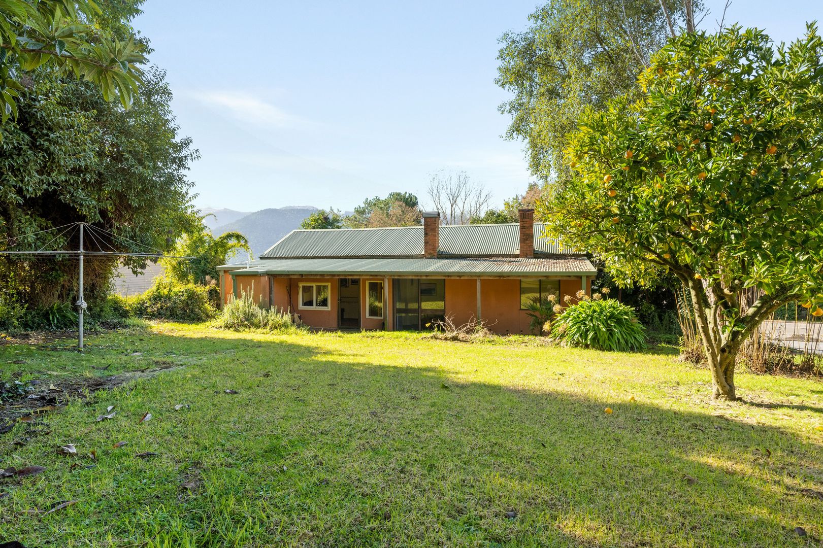 25 Kiewa Valley Highway, Tawonga VIC 3697, Image 2