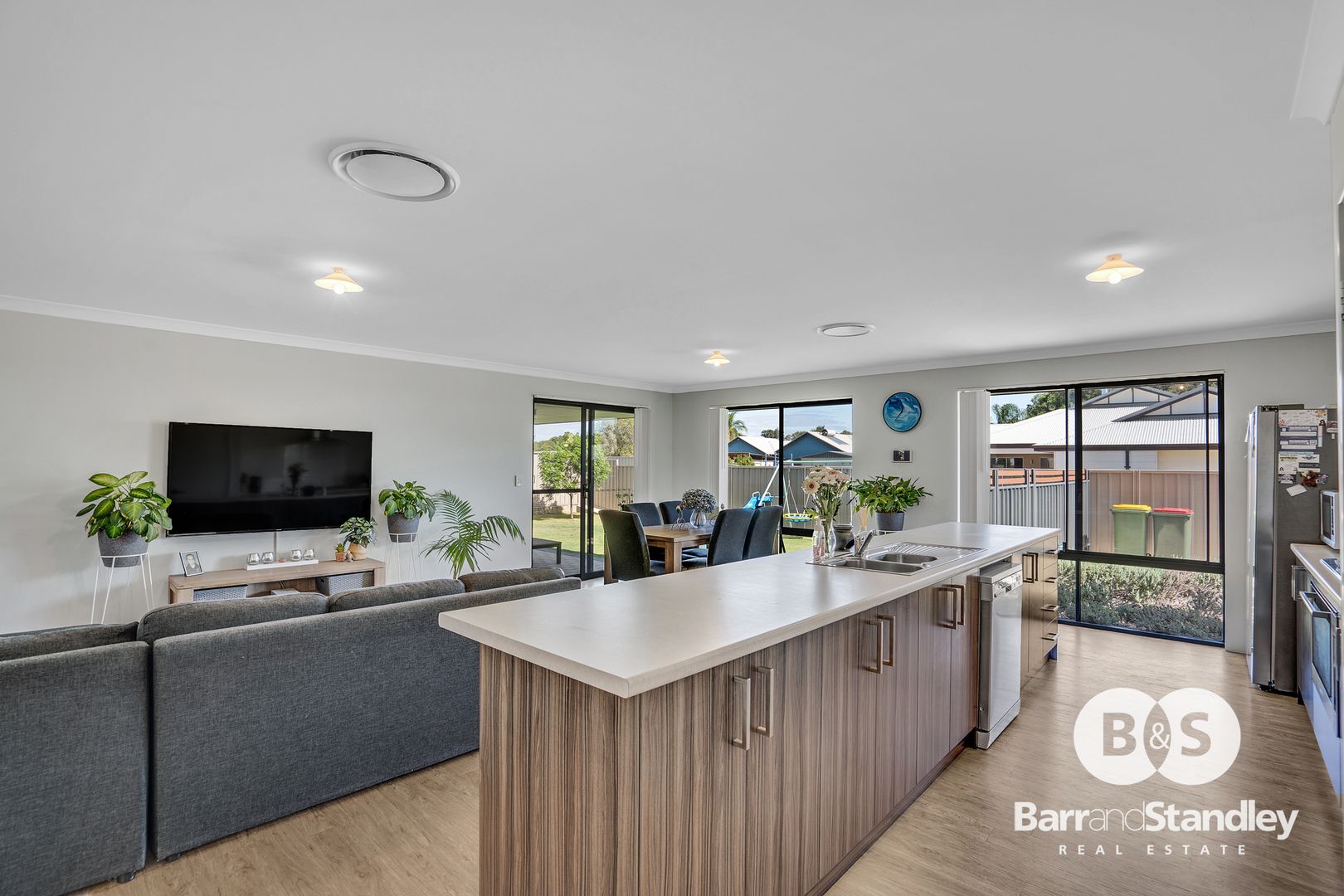 46 Capel Drive, Capel WA 6271, Image 2