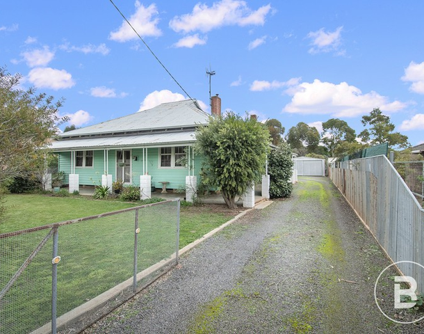 82 Majorca Road, Maryborough VIC 3465