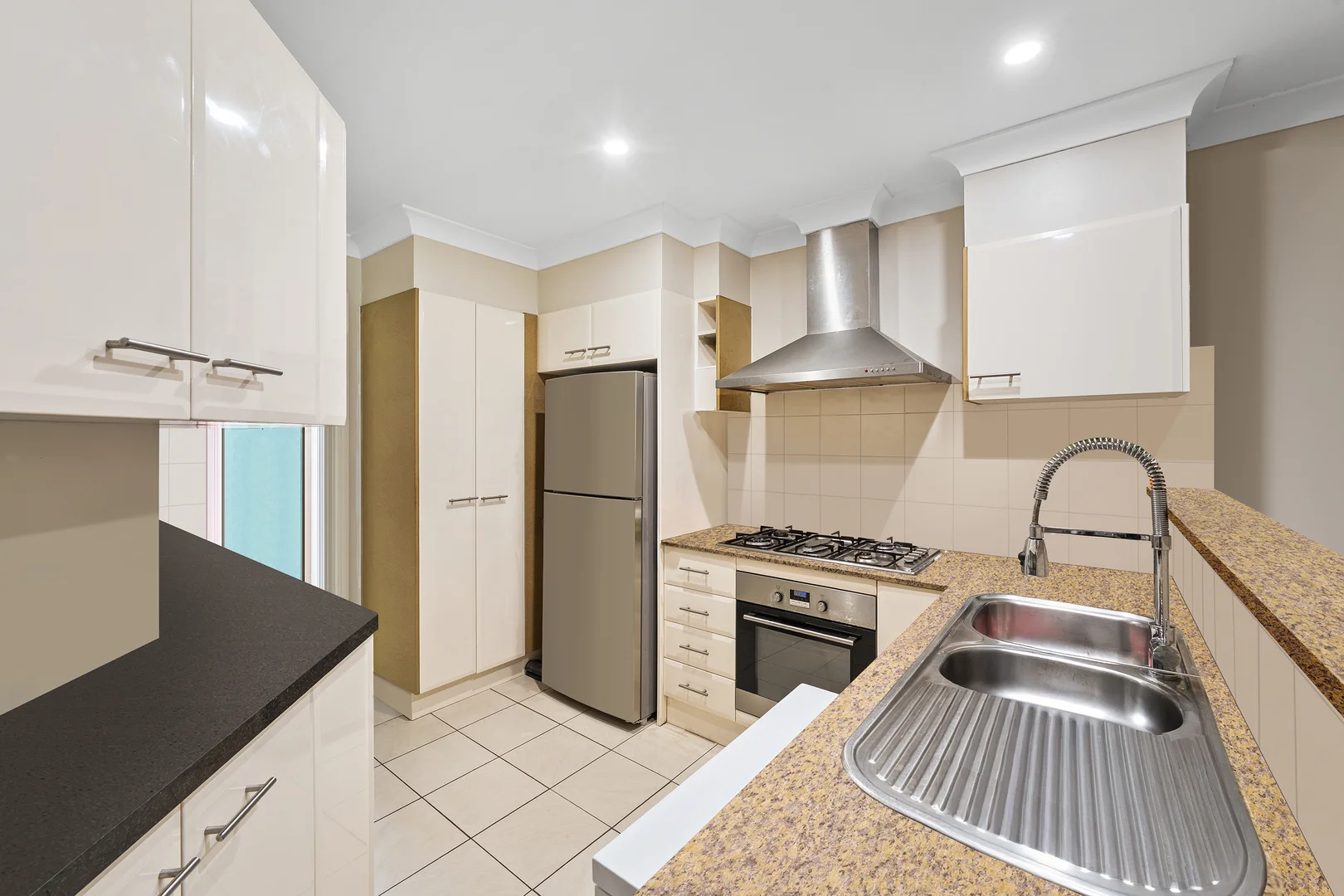 Additional image 4 of 11/19-23 Warrigal st, Blackwall NSW 2256