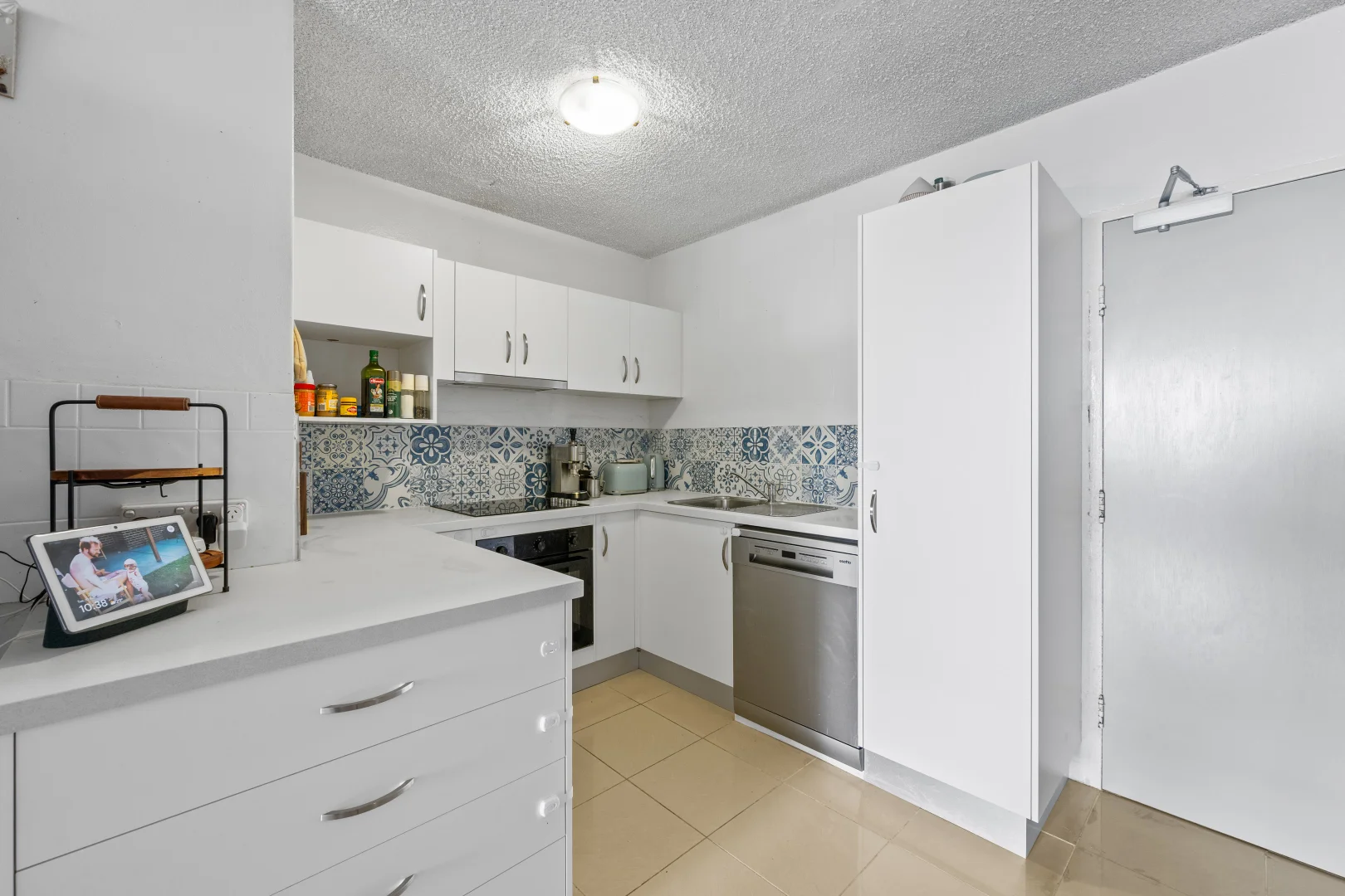 Additional image 2 of 36/3049 Surfers Paradise Boulevard, Surfers Paradise QLD 4217