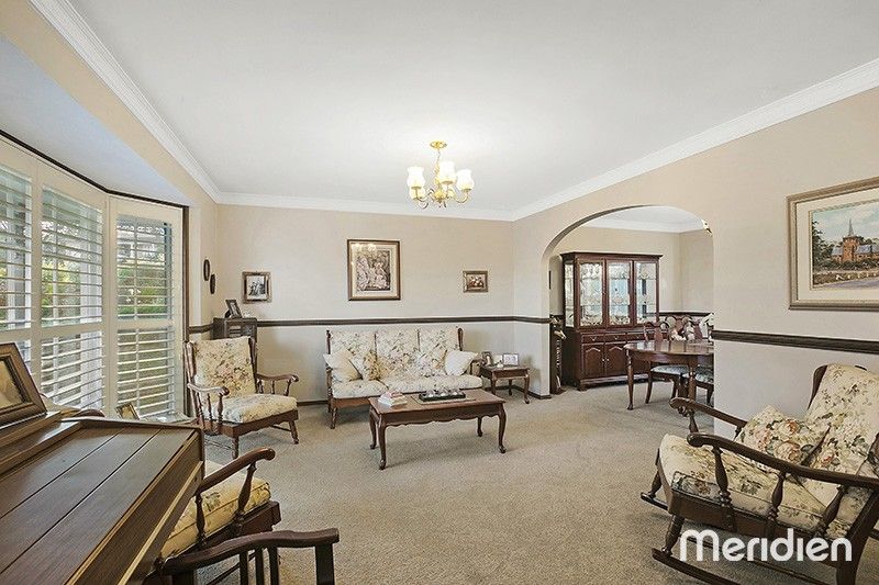 2 Elliott Place, Baulkham Hills NSW 2153, Image 1