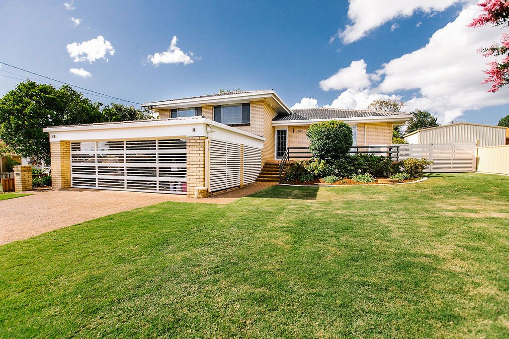 4 bedrooms House in 11 Marshall Street RANGEVILLE QLD, 4350