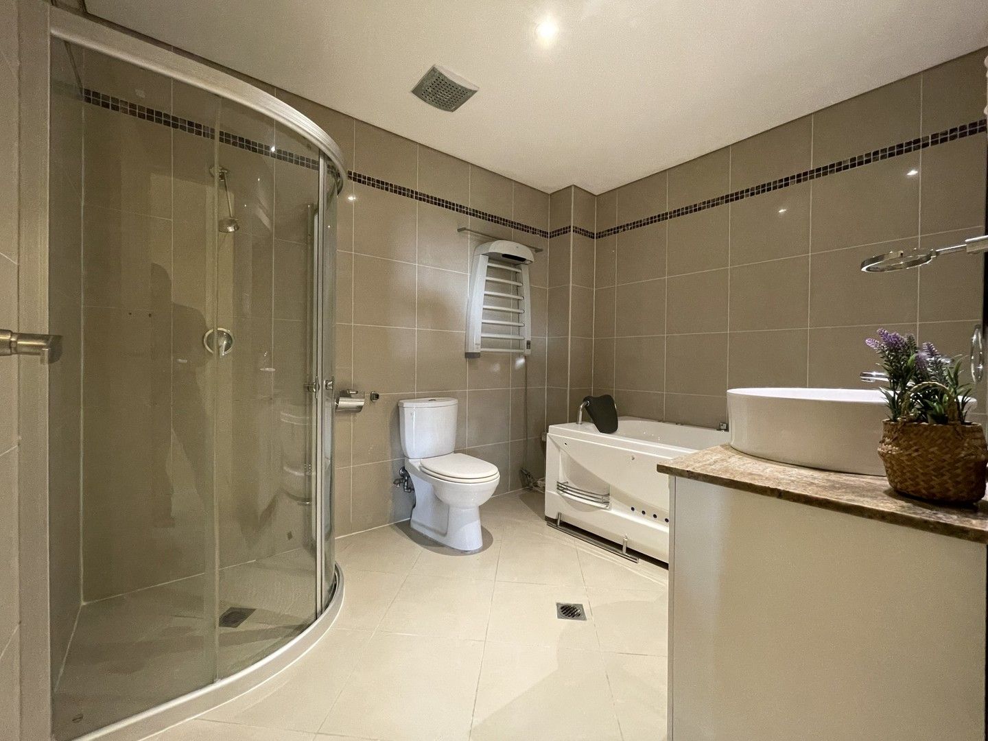 3 bedrooms House in 21/49-55 Cecil Ave CASTLE HILL NSW, 2154