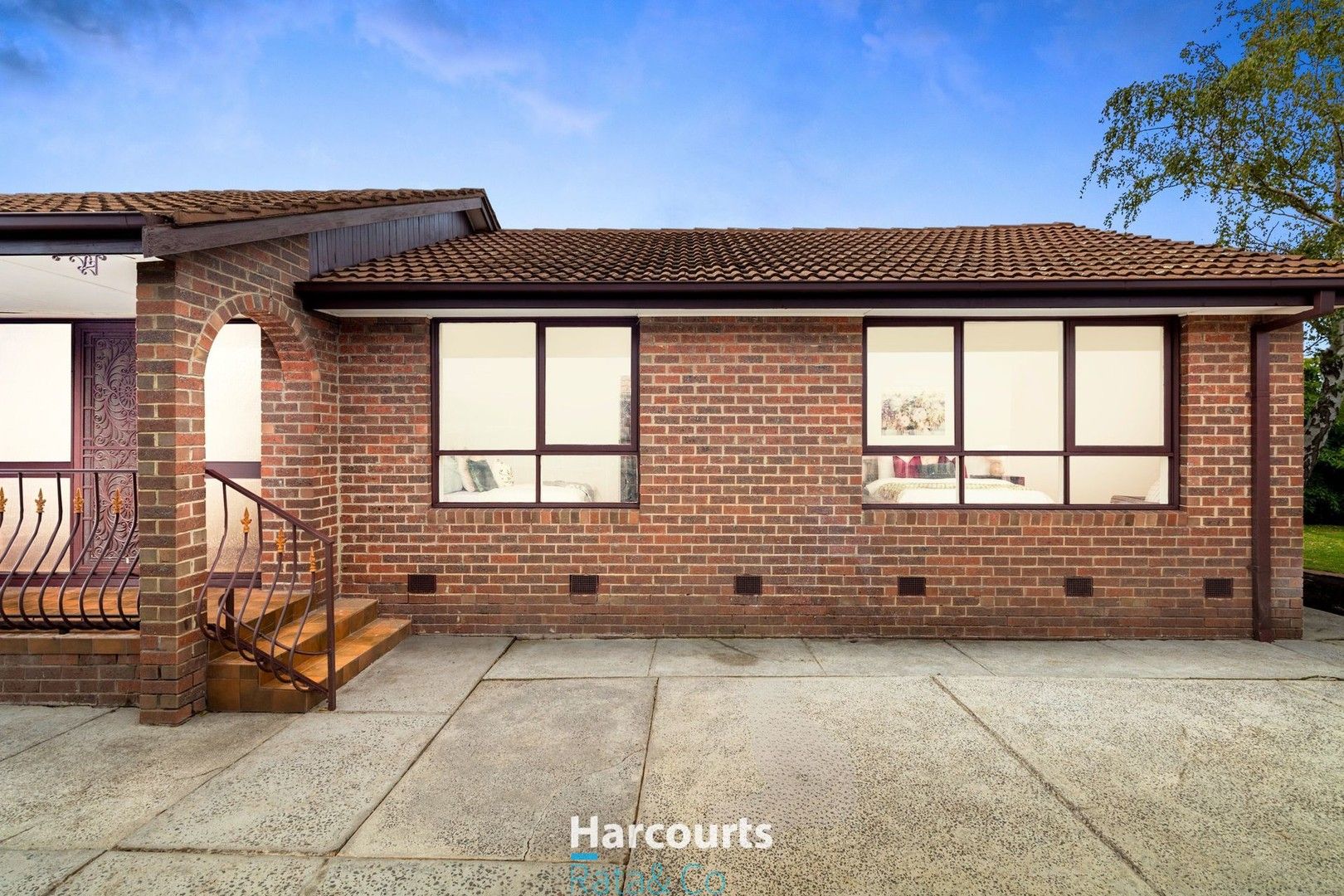 3 bedrooms House in 17 Hampstead Court THOMASTOWN VIC, 3074