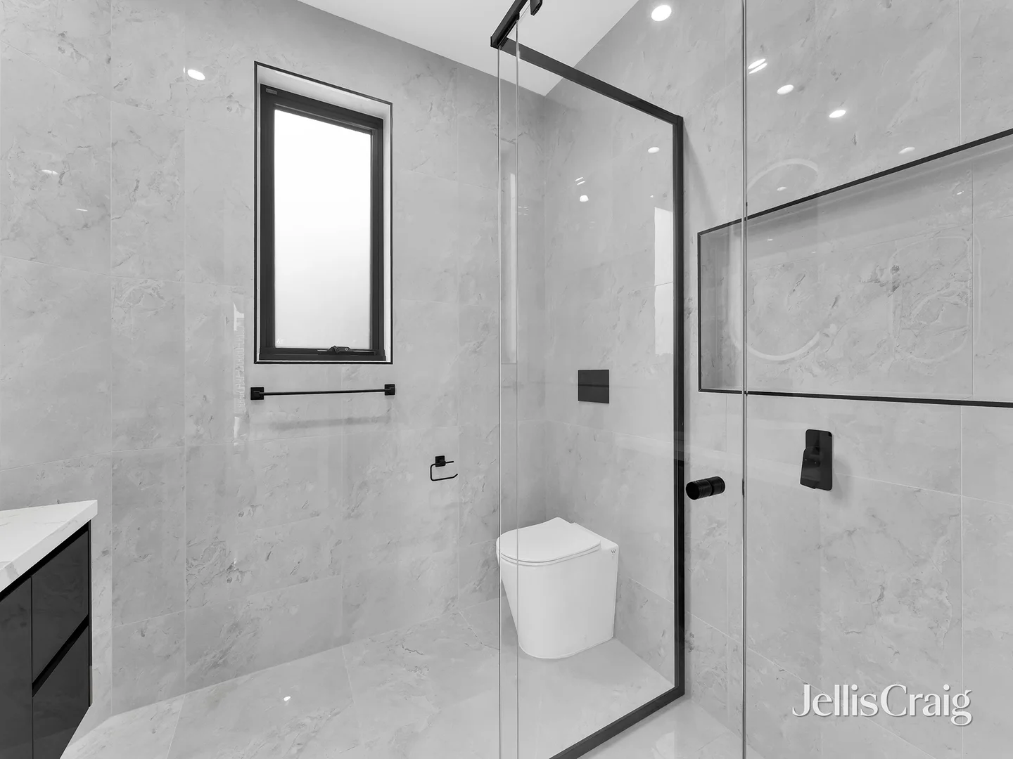 Additional image 9 of 2/27 Adelaide Avenue, Mount Waverley VIC 3149