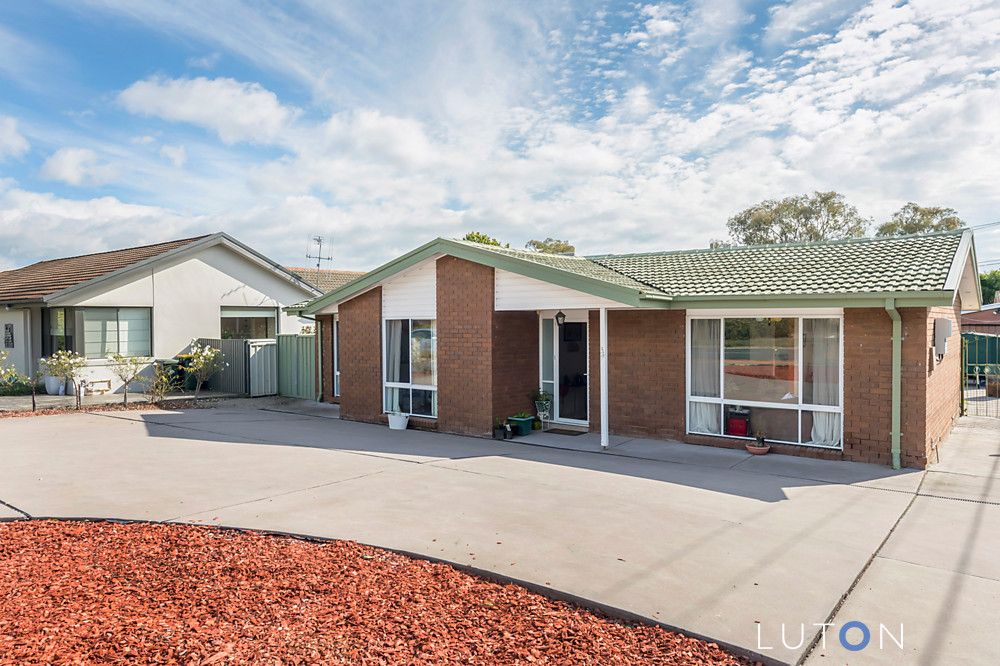 34 Castieau Street, Higgins ACT 2615, Image 0