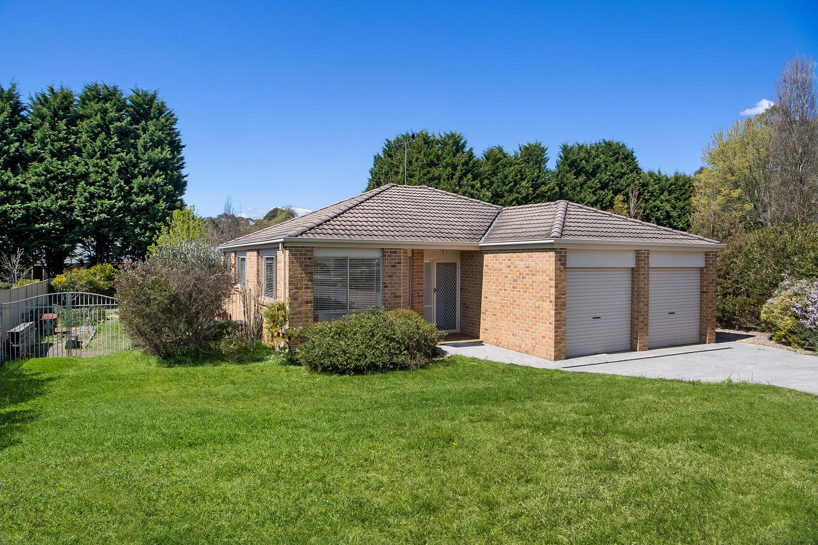 17 Betula Grove, Bundanoon NSW 2578, Image 0