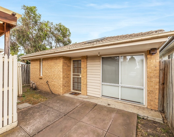 2/62 Andrew Street, Glenroy VIC 3046