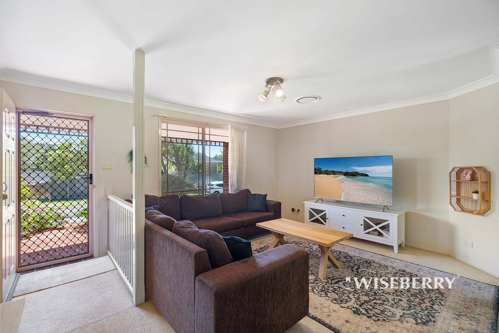 16 Plane Tree Circuit, Woongarrah NSW 2259, Image 2