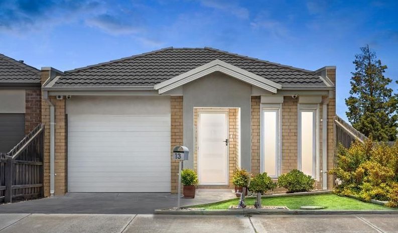 3 bedrooms House in 13 Gottloh Street EPPING VIC, 3076