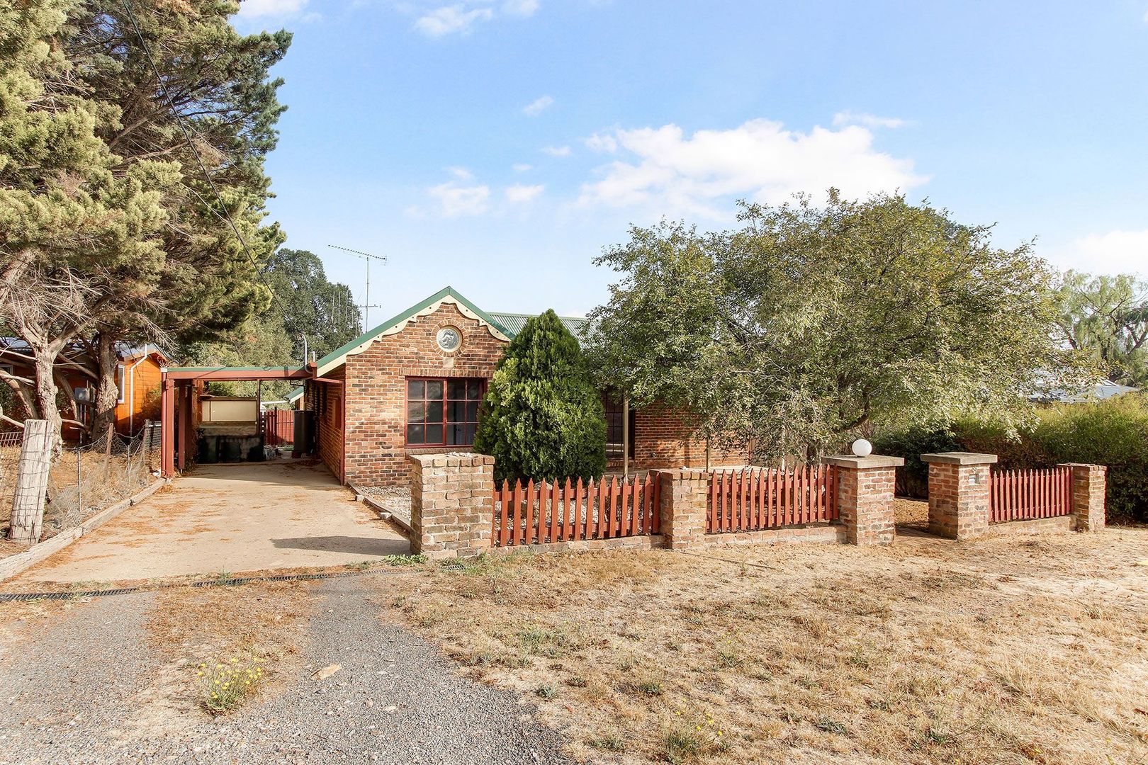 35 Cullivan Street, Gunning NSW 2581 House For Rent 445 Domain