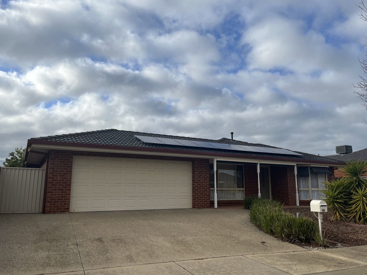 15 Streeton, Shepparton VIC 3630, Image 0