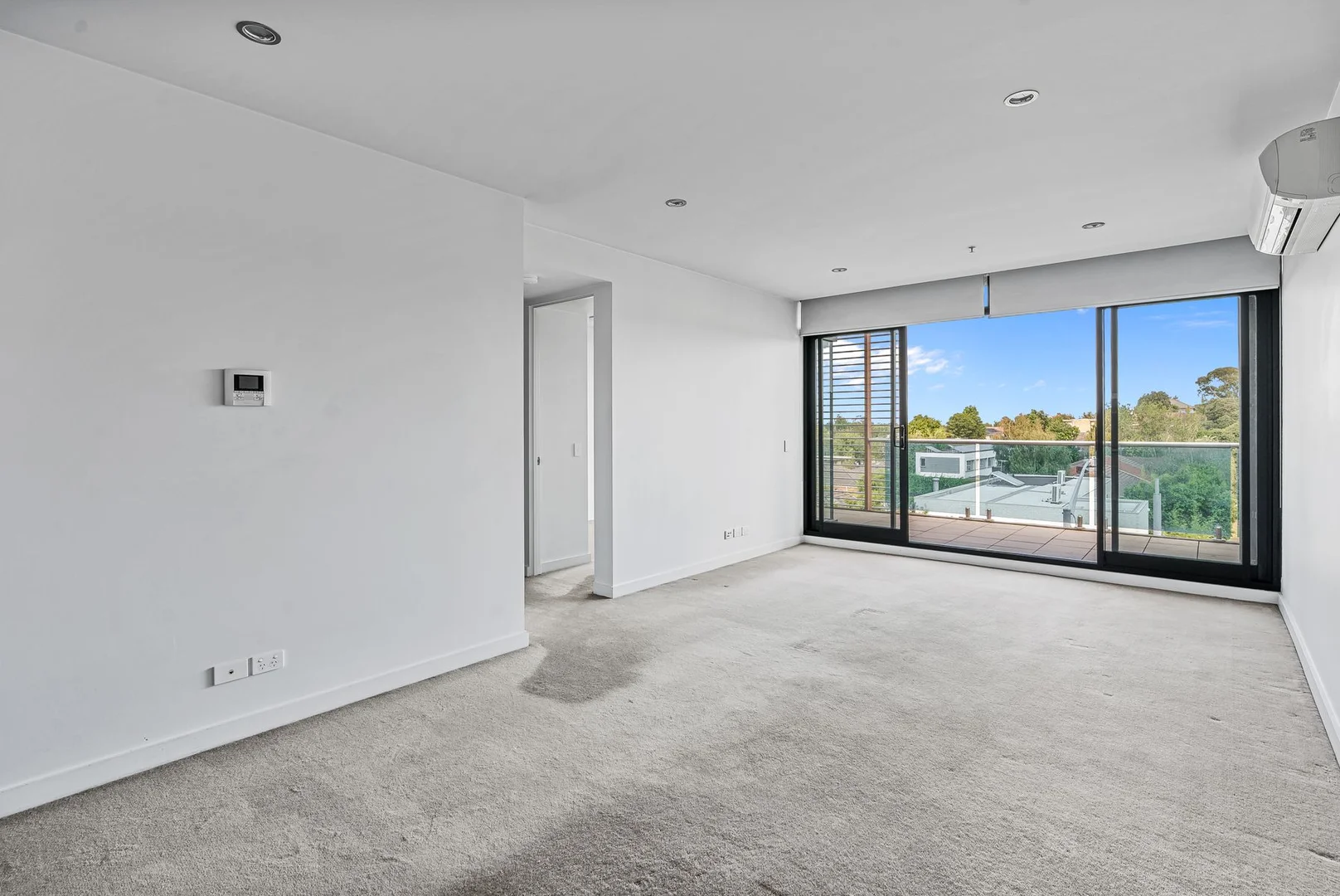 Additional image 2 of 304/449 Hawthorn Road, Caulfield South VIC 3162